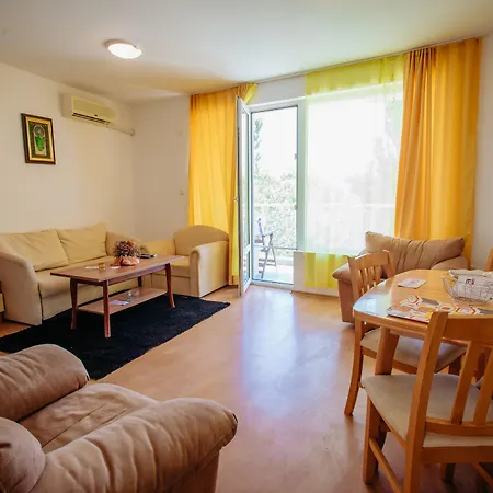 Apartament Niko