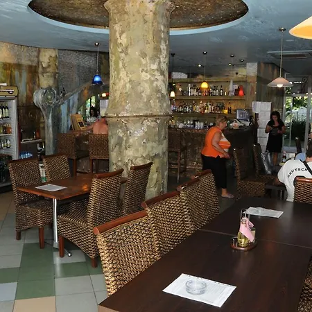 Apartament Niko *